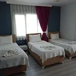 Karya Hotel
