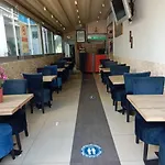 Karya Hotel